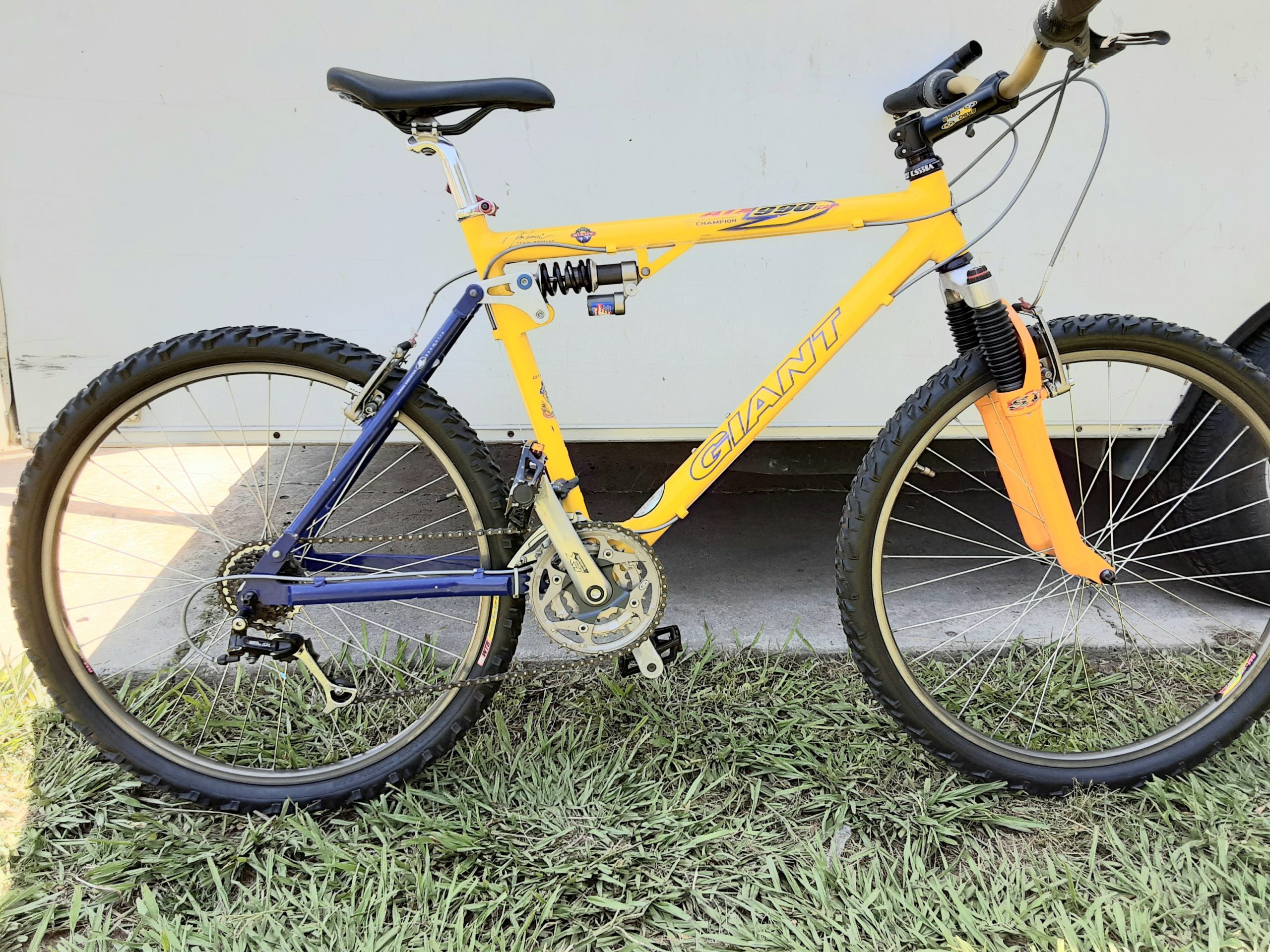 Orange County Used Bikes GIANT ATX 990 TEAM EDITION
